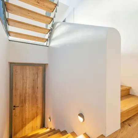 빌라 Moderne Mit Whirlpool Und Heimkino 발트키르헨