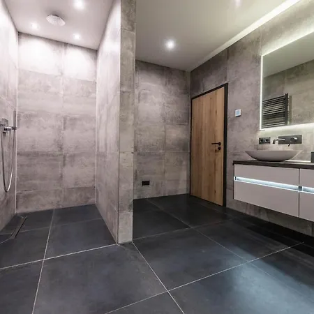 Moderne Mit Whirlpool Und Heimkino Waldkirchen