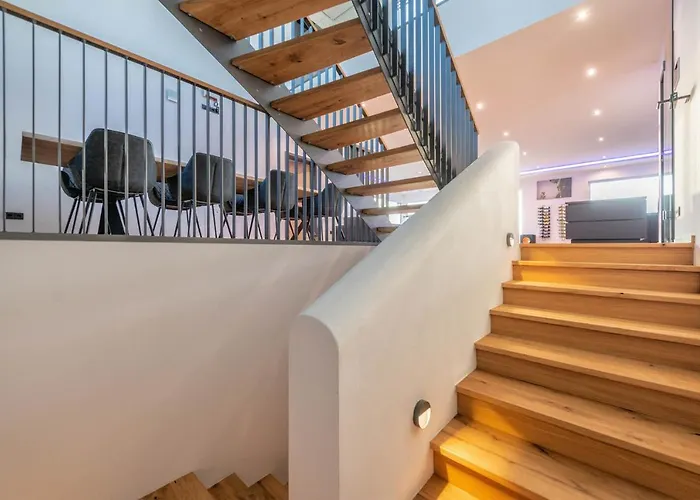 Vila Moderne Mit Whirlpool Und Heimkino
