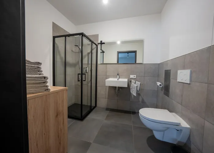 Vila Moderne Mit Whirlpool Und Heimkino *