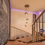 Moderne Mit Whirlpool Und Heimkino *